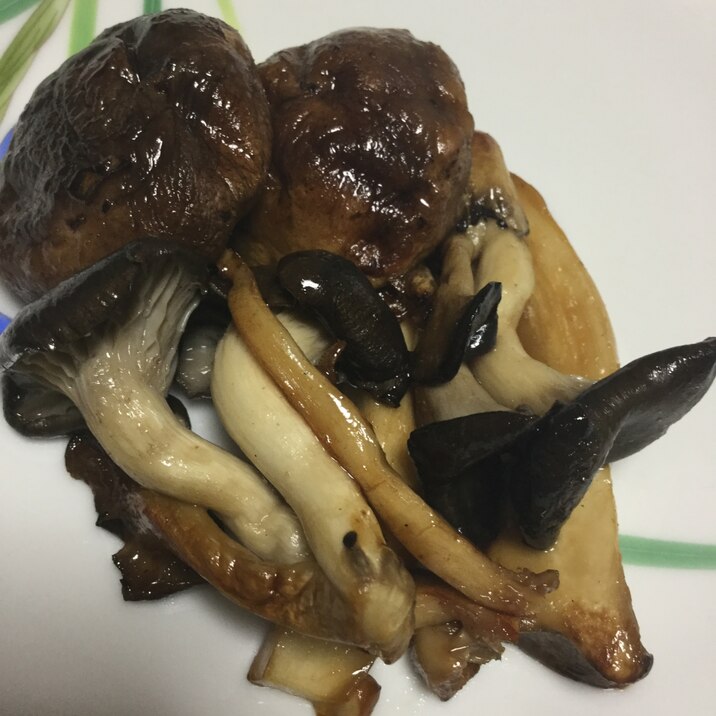きのこのすき焼きのタレ炒め レシピ 作り方 By あーるいーあい0153 楽天レシピ きのこのすき焼きのタレ炒め レシピ 作り方 By あーるいーあい0153 楽天レシピ